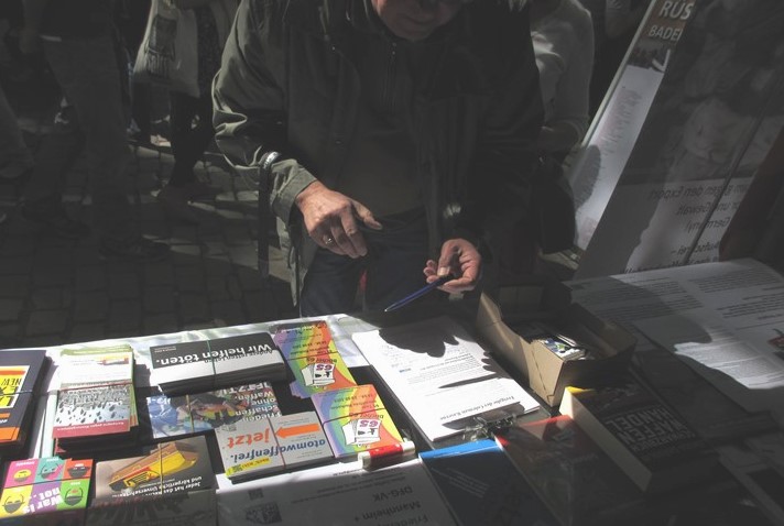 Unterschreibender für Freigabe der Coleman-Kaserne